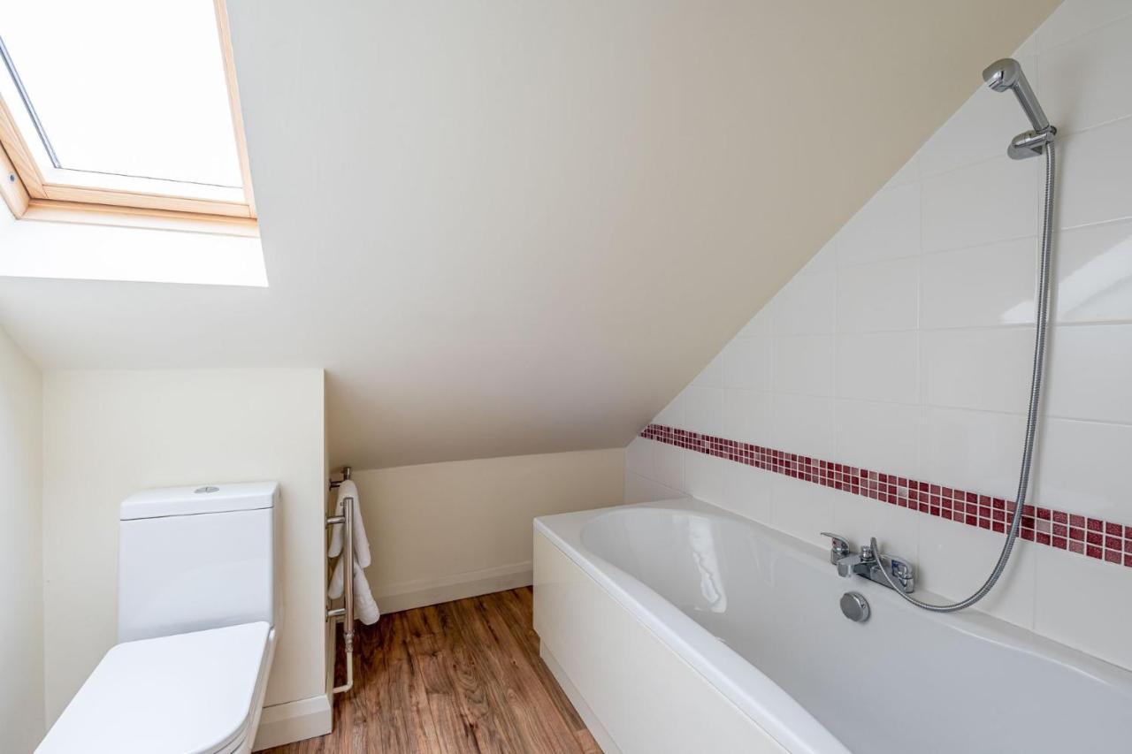 Tinkers Folly Villa Harrogate Ngoại thất bức ảnh