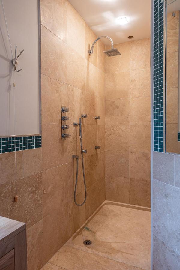 Tinkers Folly Villa Harrogate Ngoại thất bức ảnh